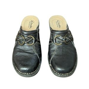 Clarks Nikki Theater Black Leather Comfort Slip on Mule Clogs Shoes Size 6M